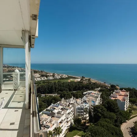 Torre Real ,panoramic Views Sea Mountain And Golf Apartment *