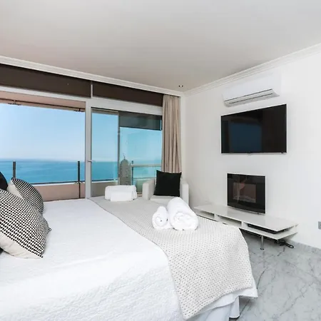 Torre Real ,panoramic Views Sea Mountain And Golf Apartment Marbella